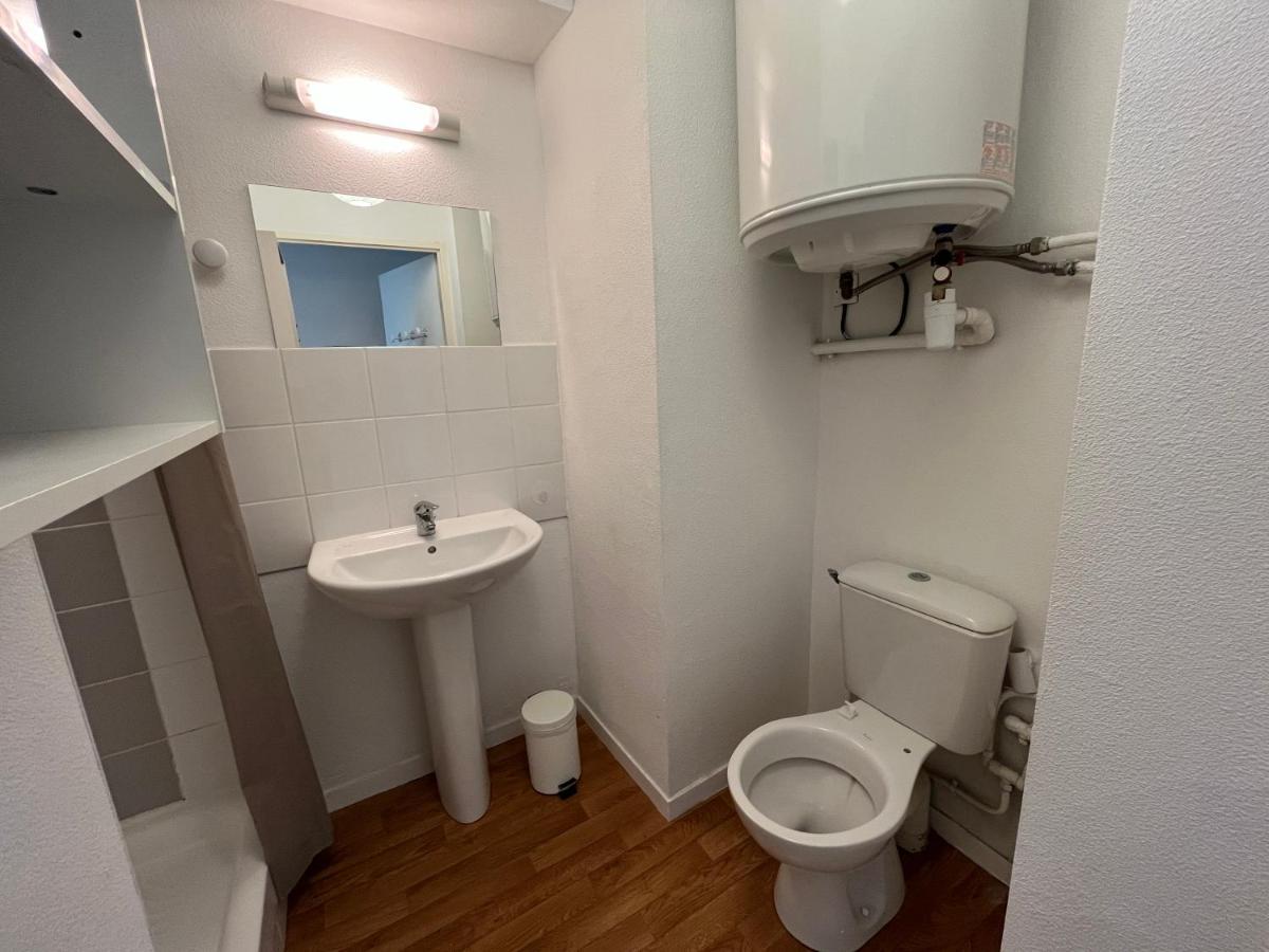Acajou, Studio Avec Terrasse Et Parking Prive 캉 외부 사진