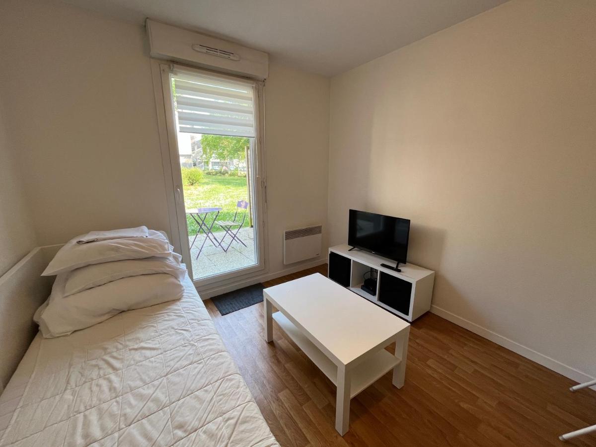 Acajou, Studio Avec Terrasse Et Parking Prive 캉 외부 사진